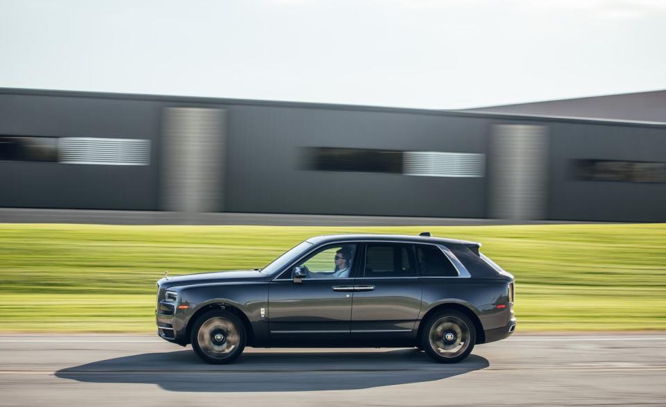 <p>2019 Rolls-Royce Cullinan</p>