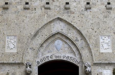 The entrance of the Monte dei Paschi bank headquarters is seen in Siena, central Italy, January 29, 2016. REUTERS/Max Rossi