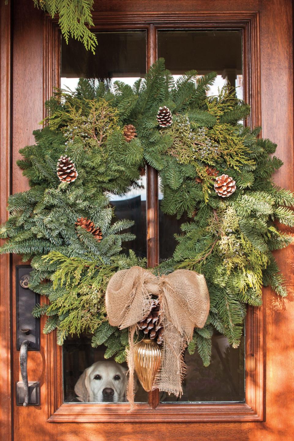 Burlap and Pinecones