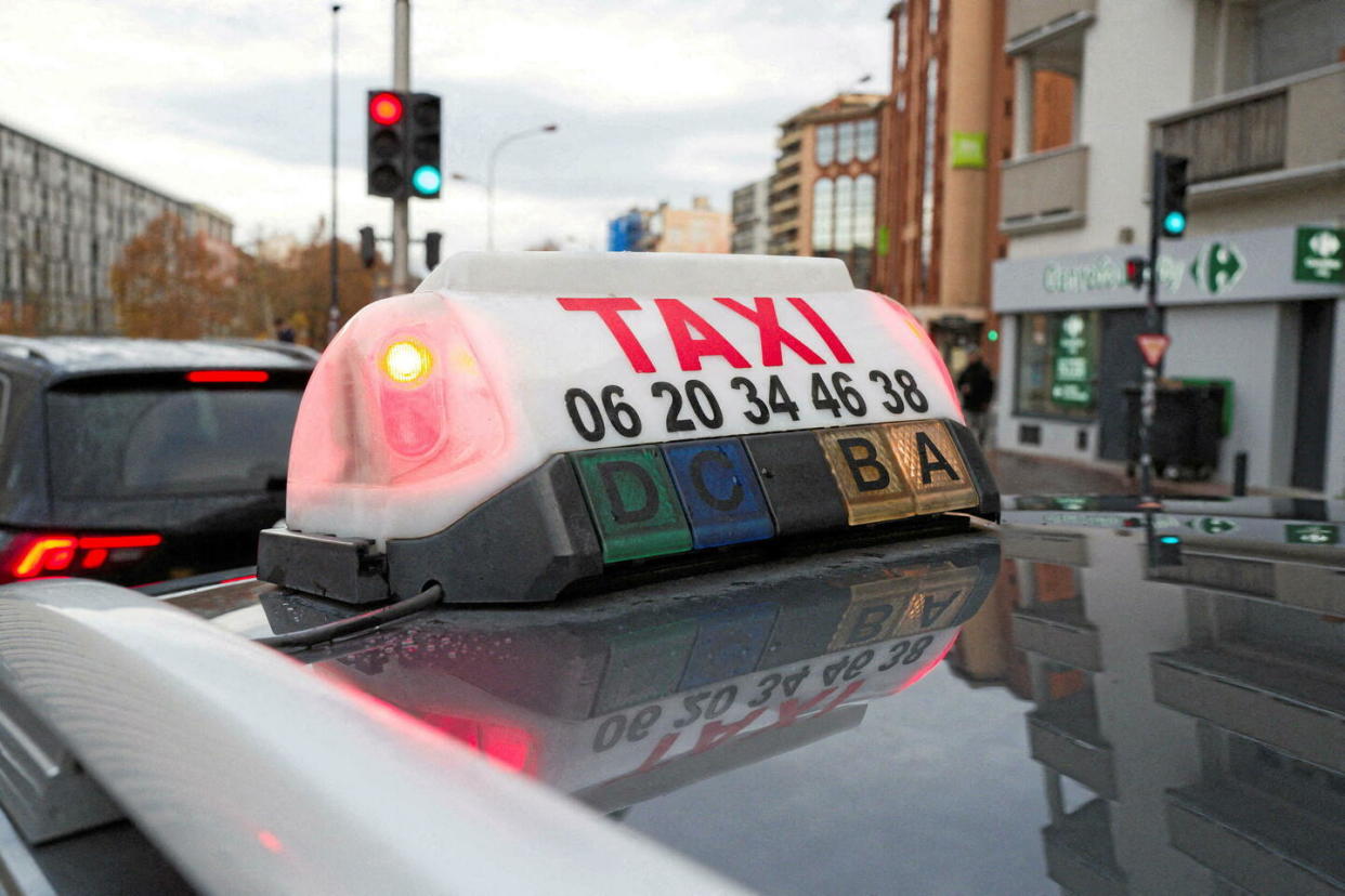 « J'ai pris la route pour Toulouse sans réfléchir parce que son frère était programmé au bloc », raconte le chauffeur de taxi Mounir Jouad. (Photo d'illustration.)  - Credit:Huchot-Boissier Patricia / Huchot-Boissier Patricia/ABACA