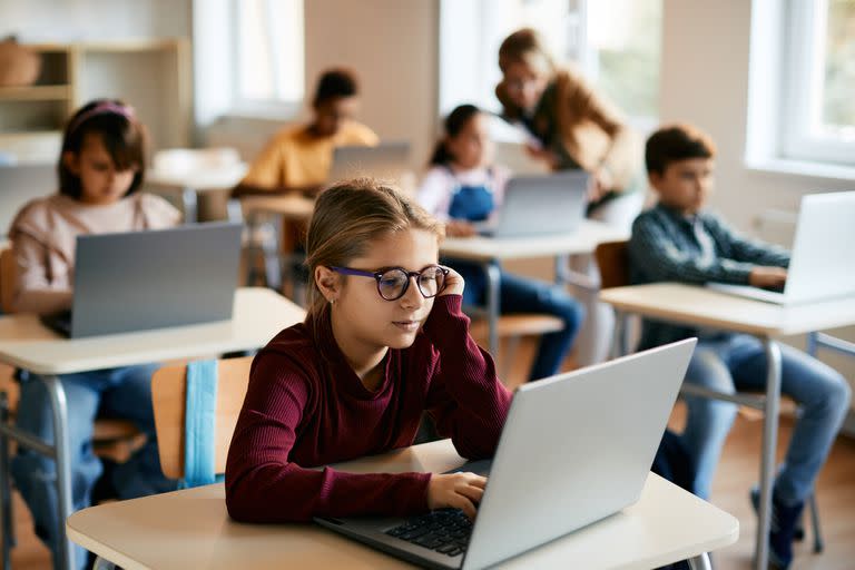 Personalizar el aprendizaje, uno de los desafíos que plantea la irrupción del ChatGPT en el aula