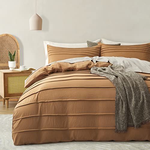 <p>Oli Anderson Pumpkin Duvet Cover King Size</p><p>amazon.com</p><p>$41.59</p><p><a href="https://www.amazon.com/dp/B0BKGKCX35?tag=syn-yahoo-20&ascsubtag=%5Bartid%7C10057.a.42189137%5Bsrc%7Cyahoo-us" rel="nofollow noopener" target="_blank" data-ylk="slk:Shop Now;elm:context_link;itc:0;sec:content-canvas" class="link ">Shop Now</a></p><span class="copyright">amazon.com</span>