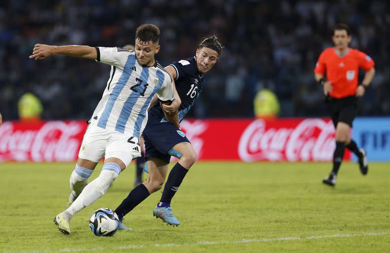 El tucumano Ignacio Maestro Puch entró muy bien ante Guatemala y sería titular este viernes