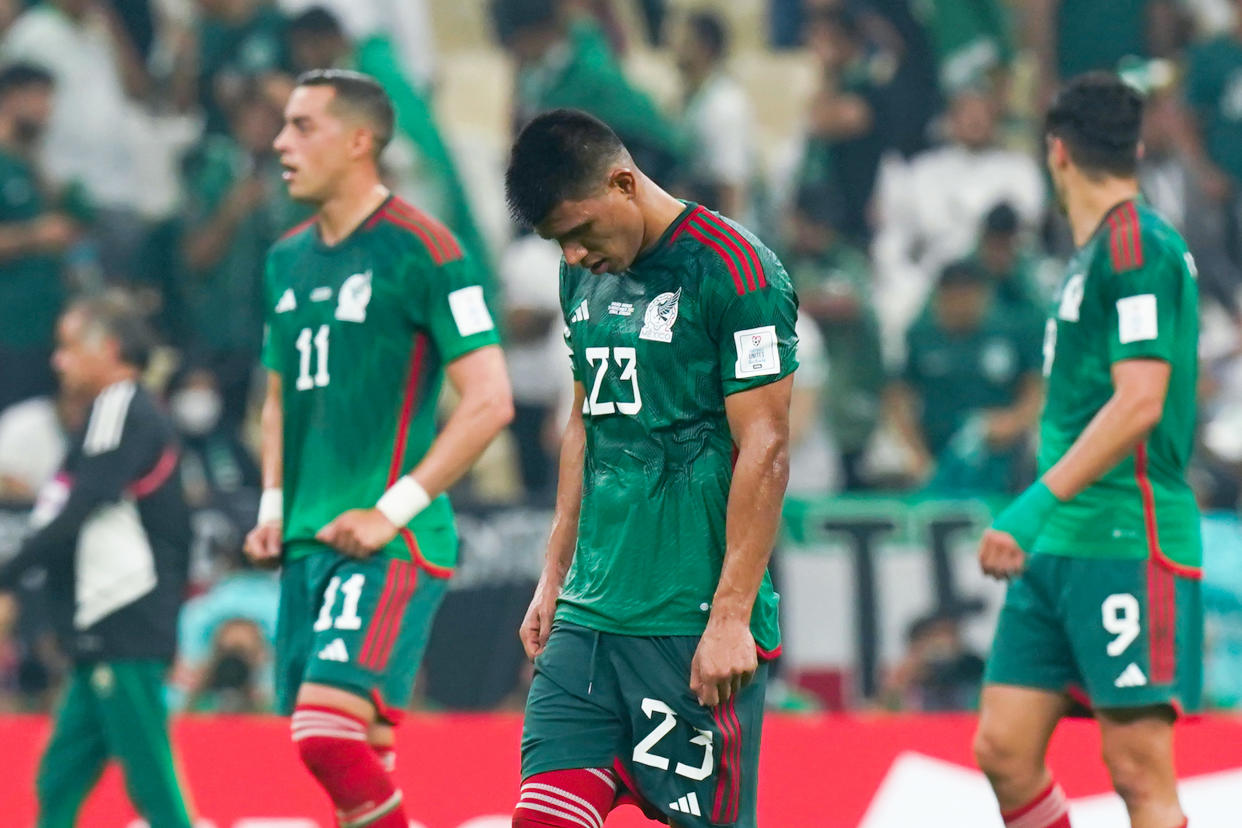 Jesús Gallardo jugó los tres partidos de México en Qatar 2022 (Foto:  Khalil Bashar/Jam Media/Getty Images)