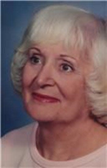 Joan Dussia Schmitz, Vallie Dussia’s daughter, was known for her service to the sick and the needy.  She owned Geri Fashions and worked as a memory care activities aide at the Lutheran Home.