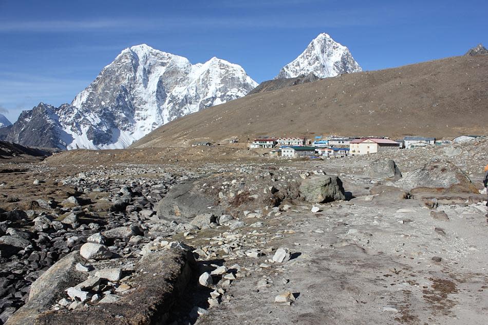 Lobuje village: The trek was so tiring for me that before reaching Lobuje I was never sure if I would be able to make to the next day! My constant chant to whoever would listen to me was, “I wonder if I would be able to haul myself all the way up to the Base Camp.” But once I reached Lobuje for the first time I thought, “It would be a pity if I do not complete the trek now.”