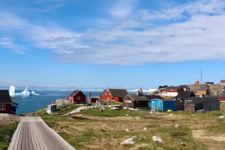 El pequeño pueblo groenlandés de Ilimanaq se encuentra más de 200 km dentro del Círculo Polar Ártico.