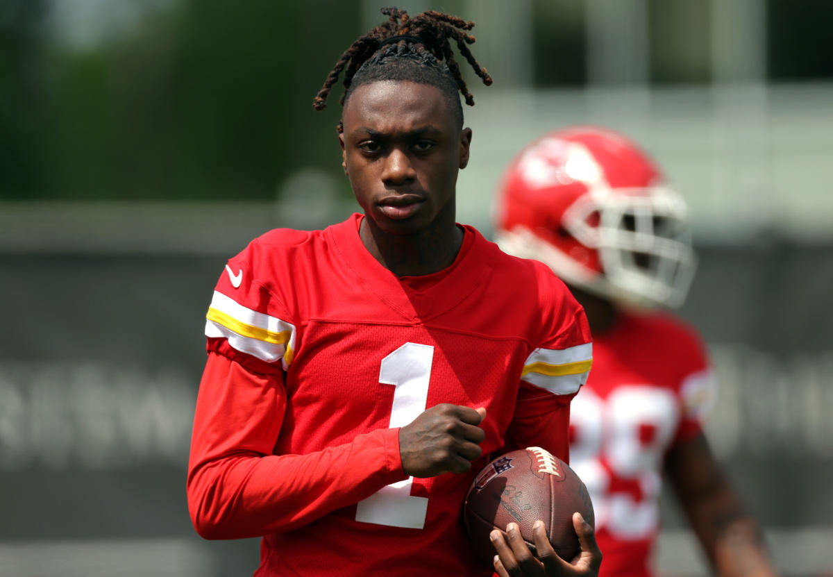 Former Texas WR Xavier Worthy signs rookie contract with the Chiefs