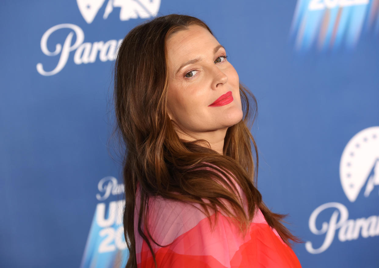 Drew Barrymore speaks out about feeling insecure as a mom. (Photo: Arturo Holmes/WireImage)