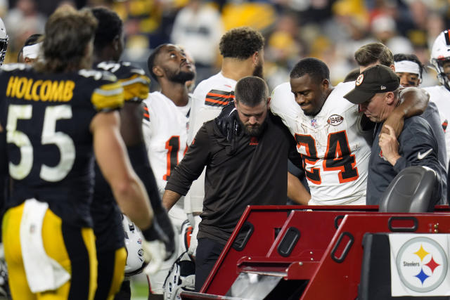 Support For Nick Chubb After His Injury Vs. Pittsburgh T-shirt