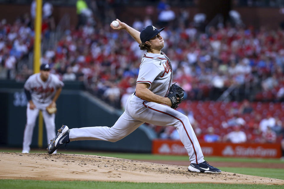 Atlanta Braves starting pitcher Dylan Dodd throws to a St. Louis Cardinals batter uring the second inning of a baseball game Tuesday, April 4, 2023, in St. Louis. (AP Photo/Scott Kane)