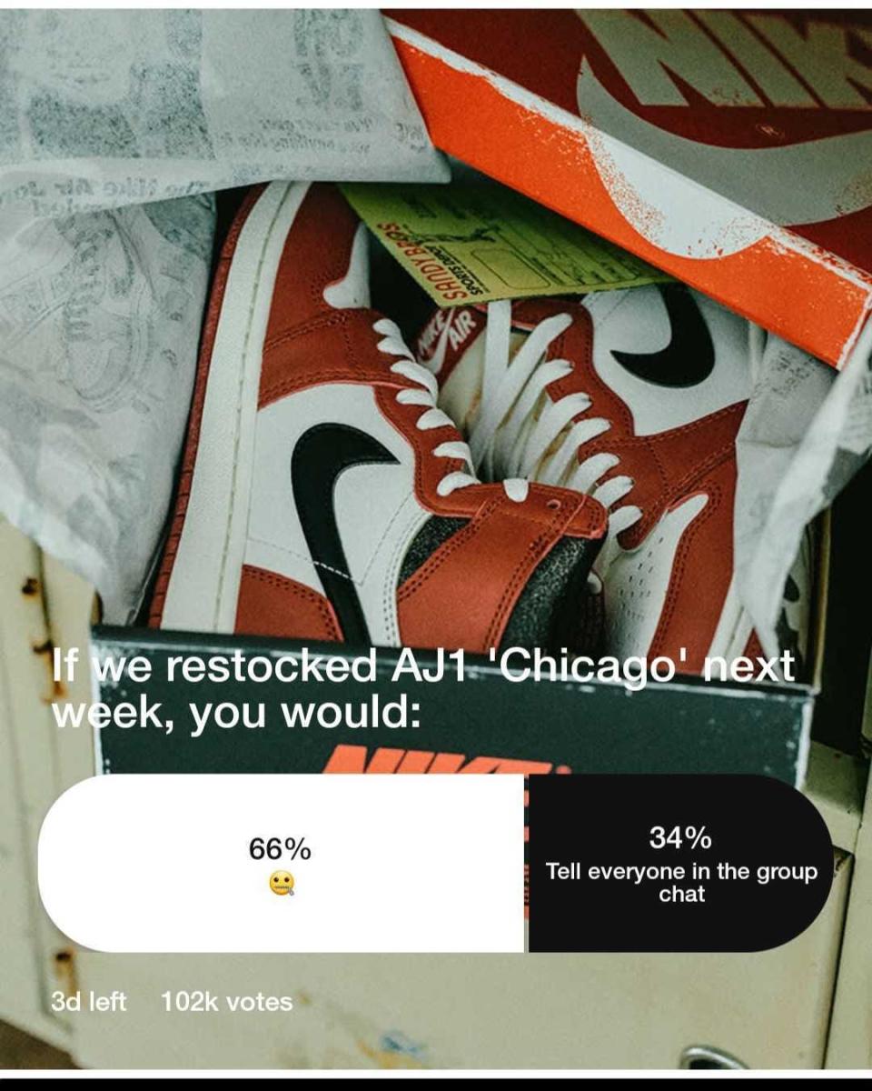 A SNKRs poll regarding AJ1'Chicago'