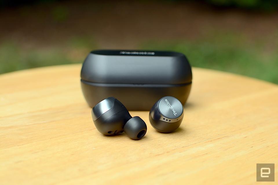 The Technics EAH-AZ70W true wireless earbuds do some things very well, but the audio quality can be hit or miss.