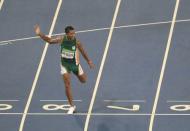 2016 Rio Olympics - Athletics - Final - Men's 400m Final - Olympic Stadium - Rio de Janeiro, Brazil - 14/08/2016. Wayde van Niekerk (RSA) of South Africa wins the gold medal in the men's 400m final. REUTERS/Dominic Ebenbichler