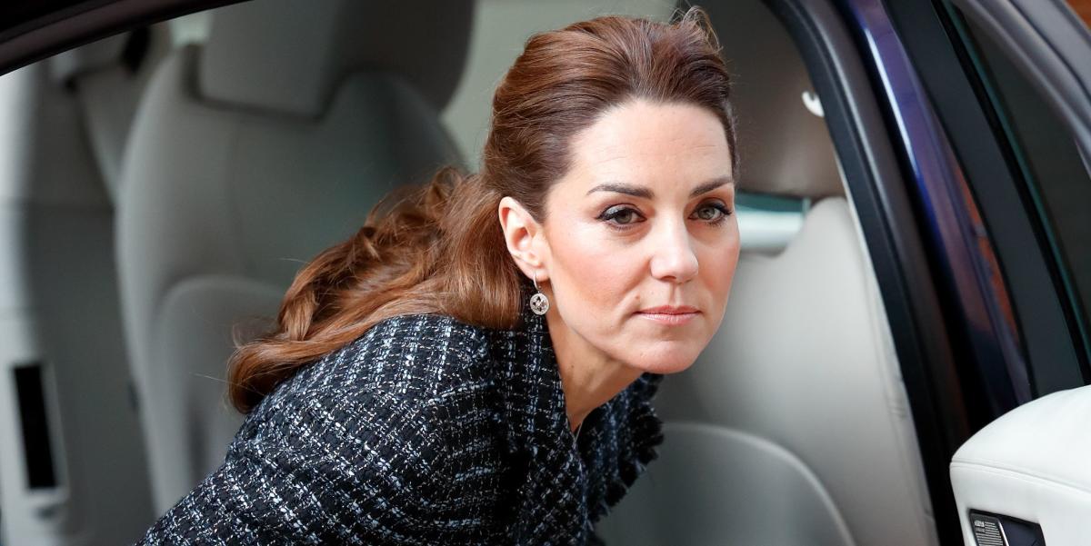 Kate Middleton pirmą kartą nuo „Hario dienoraščio“ išleidimo buvo pavaizduota stoiškai atrodanti.