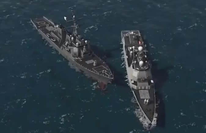 解放軍艦蘇州號日前在台海「鬼切」差點與美國軍艦鍾雲號相撞。(模擬圖)   圖 : 翻攝自騰訊網