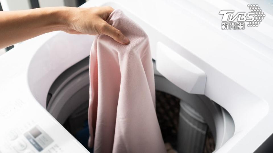 市售洗衣機功能越來越齊全。（示意圖／shutterstock 達志影像）