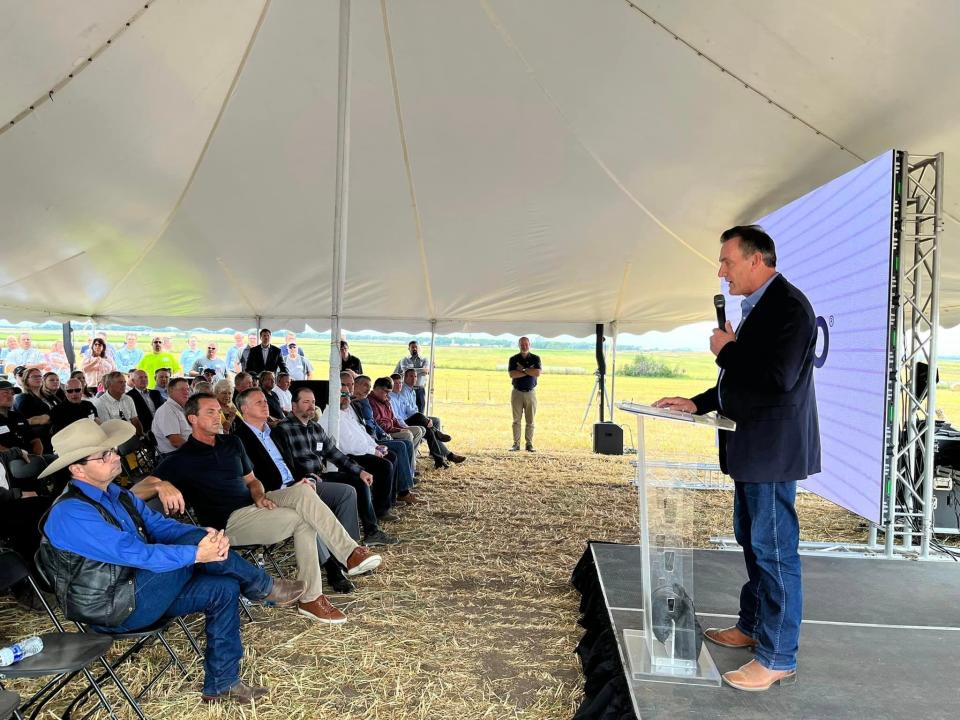 South Dakota Lt. Gov. Larry Rhoden speaks to the crowd at the Gevo groundbreaking in Lake Preston.