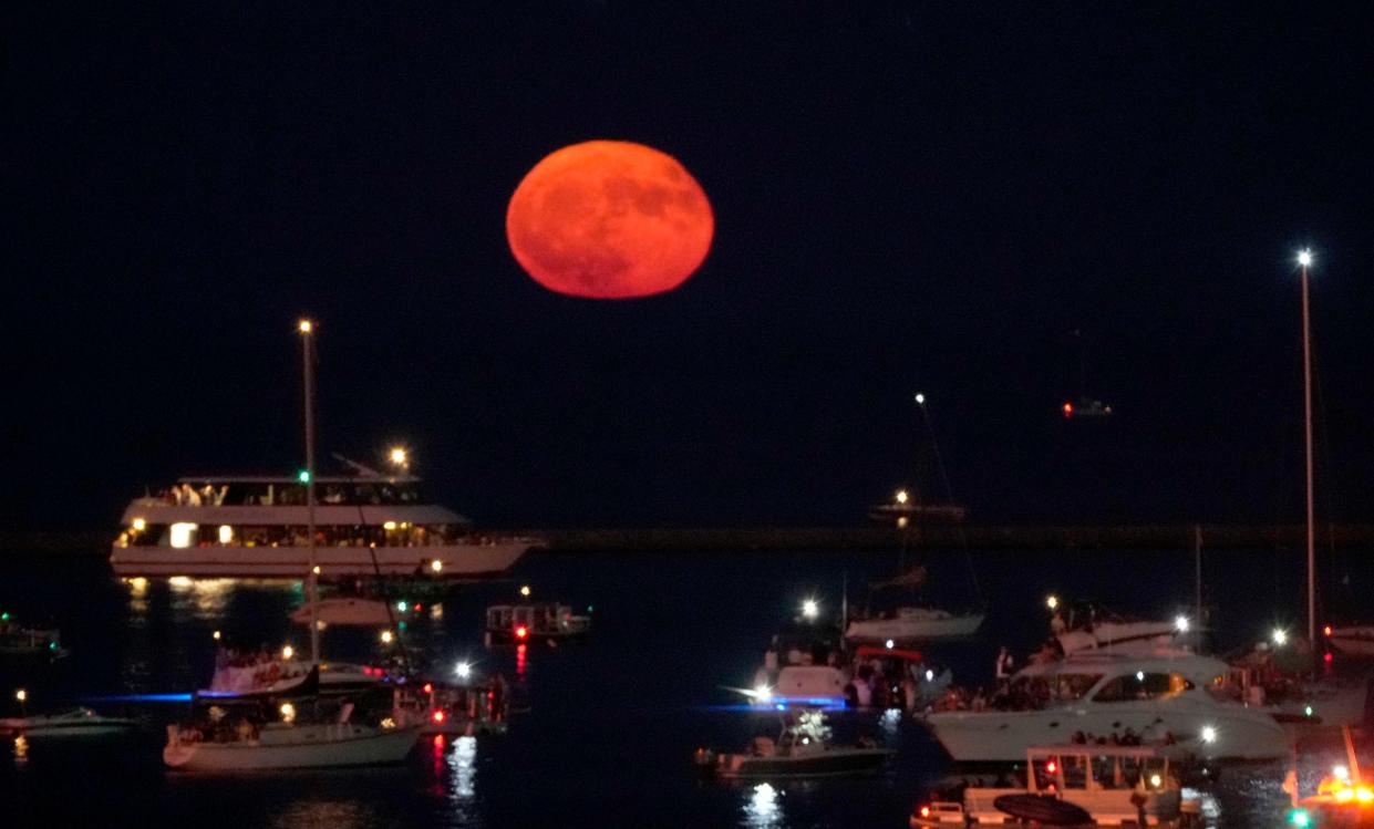 August's full moon is a supermoon. Here's how to see it in Wisconsin