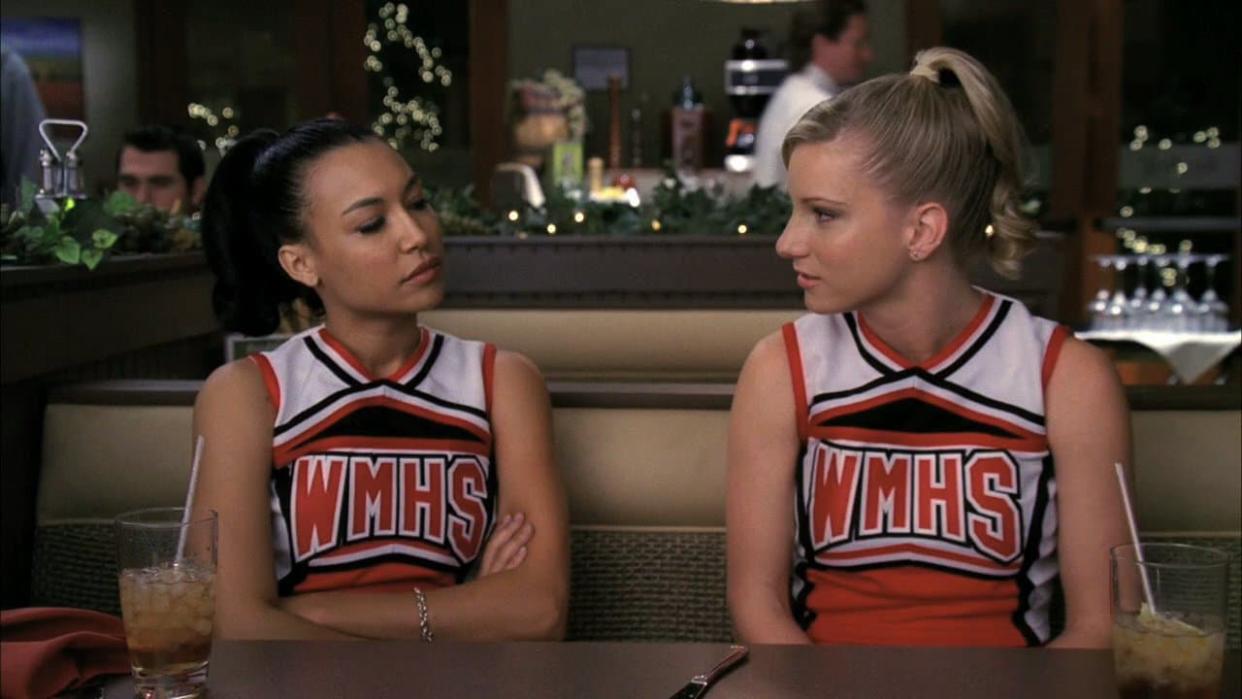 Naya Rivera et Heather Morris dans Glee - Fox