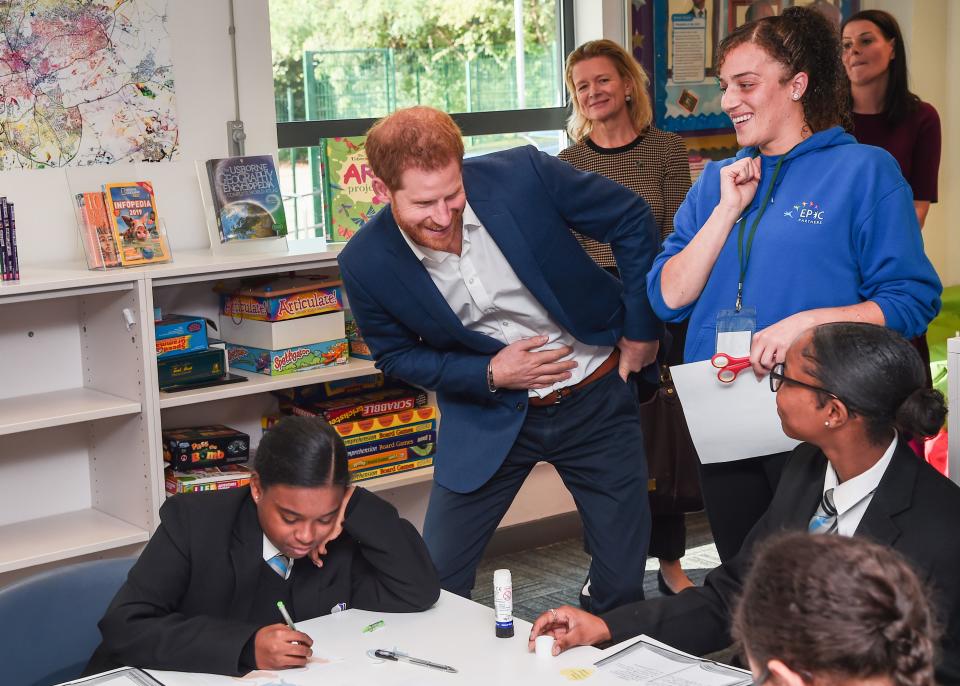 Britain's Prince Harry, Duke of Sussex, meets students during a visit to Nottingham Academy on October 10, 2019 in Nottingham, central England to mark World Mental Health Day. (Photo by Eamonn M. McCormack / POOL / AFP) (Photo by EAMONN M. MCCORMACK/POOL/AFP via Getty Images)