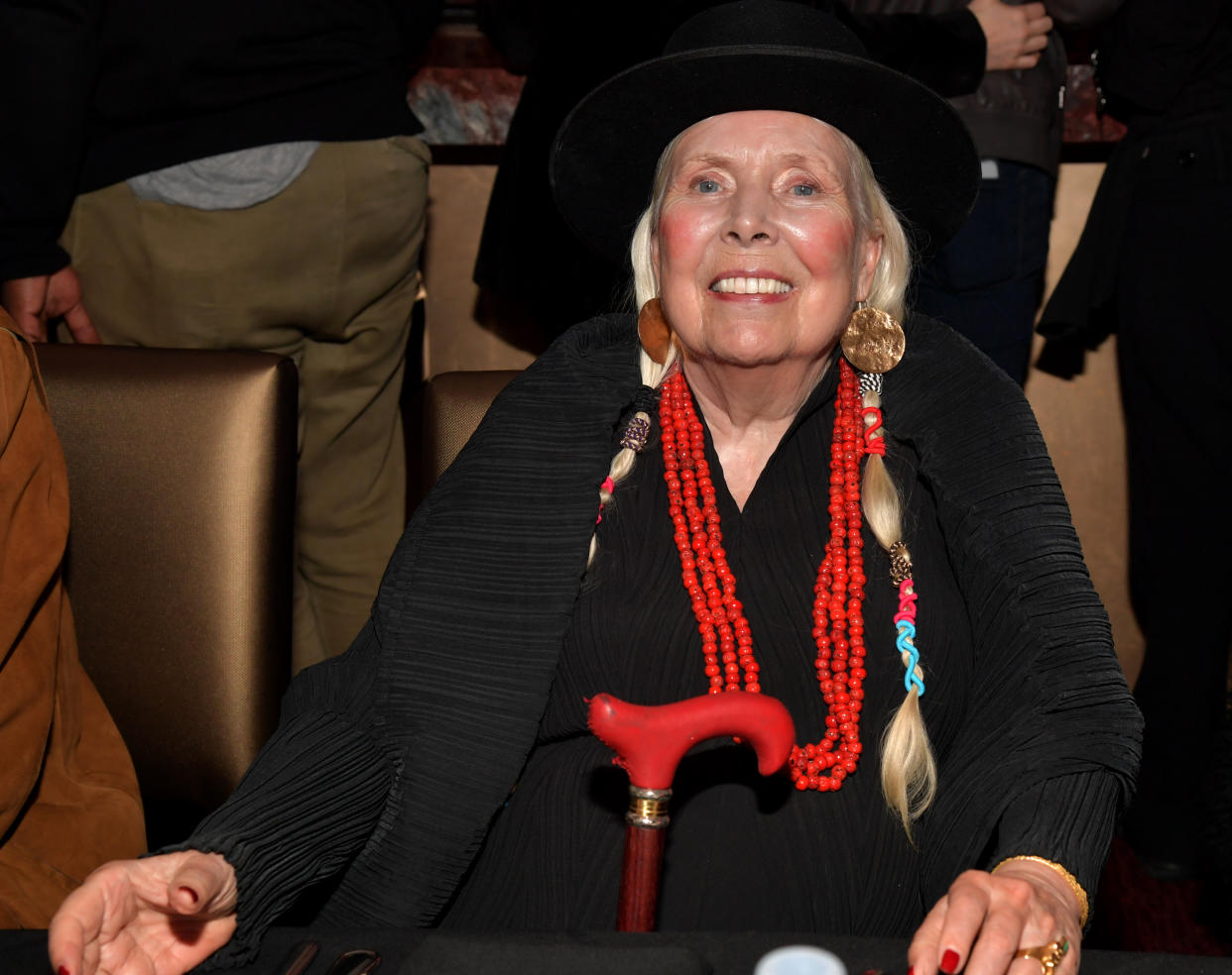 LOS ANGELES, CALIFORNIA - NOVEMBER 10: Joni Mitchel attends the Jazz Foundation honors Joni Mitchell And Wayne Shorter at Vibrato  on November 10, 2019 in Los Angeles, California. (Photo by Lester Cohen/WireImage)