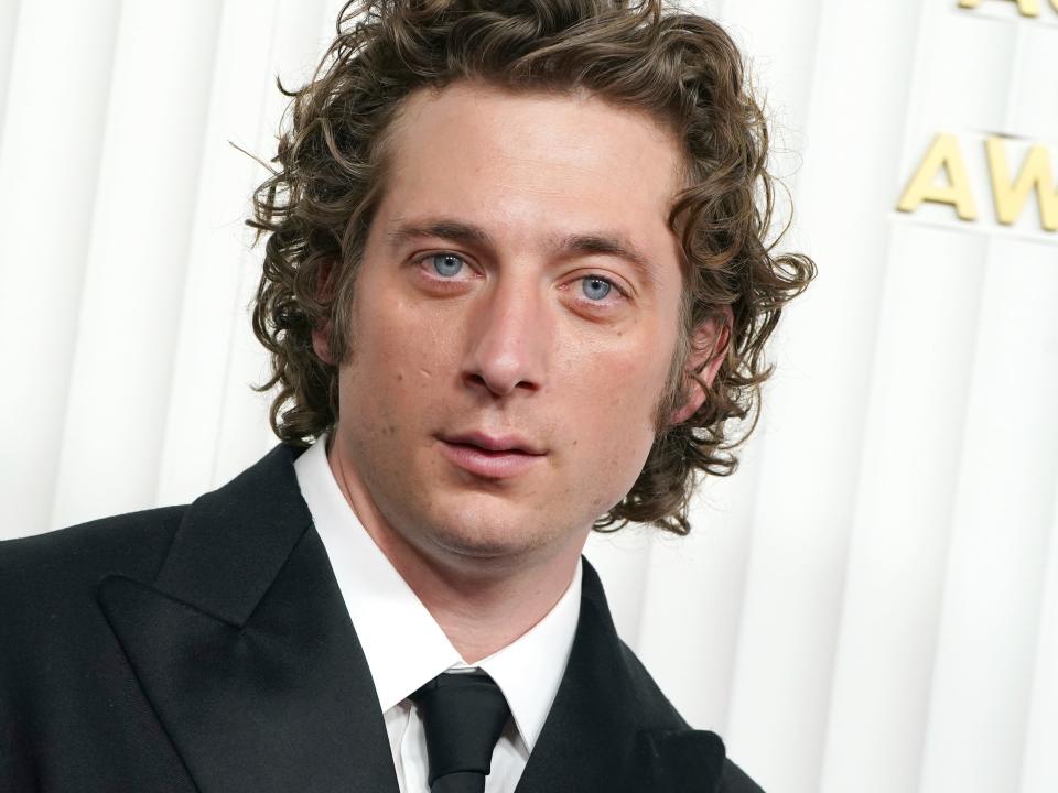 Everyone's talking about Jeremy Allen White, the star of 'The Bear