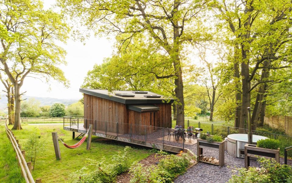 Fifinella Retreat's Scandi-inspired wooden cabin overlooks the Black Mountains