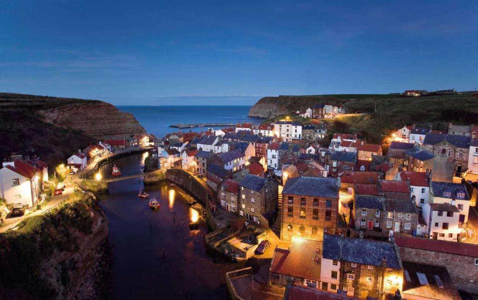 Simon Atkinson, Staithes at Twilight, North Yorkshire. The Calumet Photographic ‘This is Britain’ Award winner.