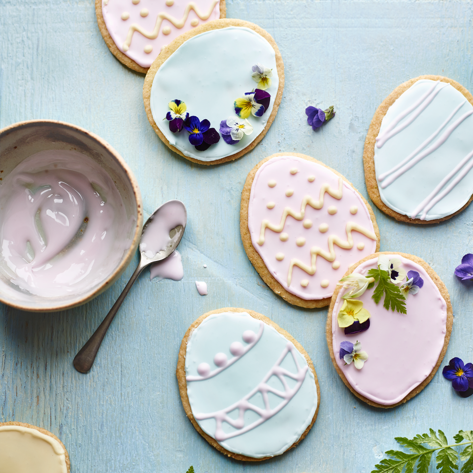 Coconut and lime shortbread biscuits