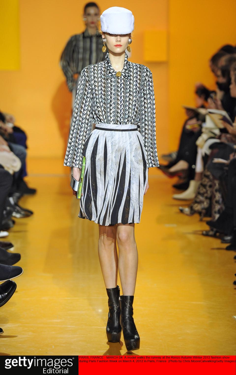 Kenzo - Runway RTW - Fall 2012 - Paris Fashion Week