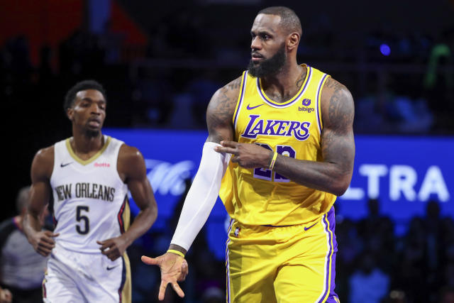 NBA in-season tournament: LeBron James leads Lakers' blowout of Pelicans,  will face Pacers in championship game - Yahoo Sports