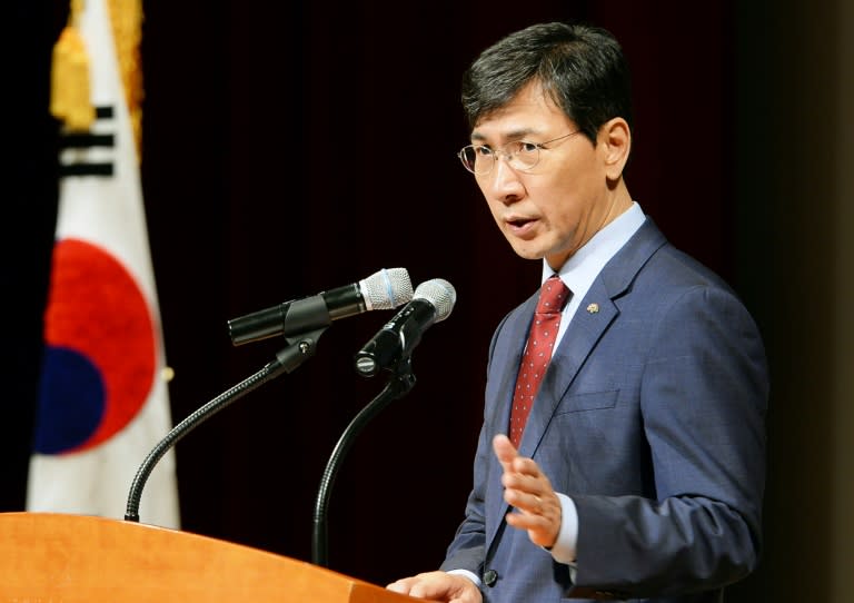 Ahn had been tipped as a front-runner among liberal presidential hopefuls to succeed Moon Jae-in