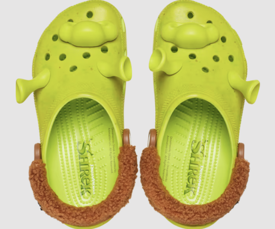 green shrek crocs
