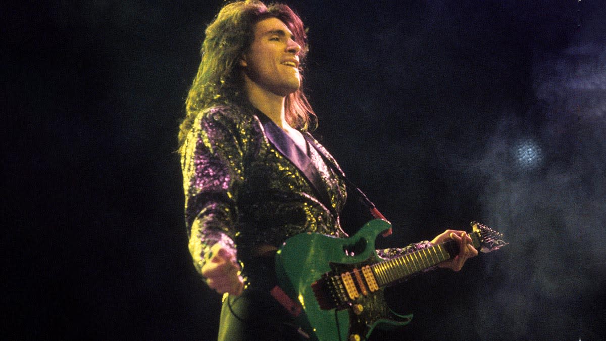  Steve Vai live onstage in 1986. 