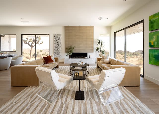 <p><a href="https://brophyinteriors.com/projects-residential/rancho-mirage" data-component="link" data-source="inlineLink" data-type="externalLink" data-ordinal="1" rel="nofollow">Brophy Interiors</a></p>