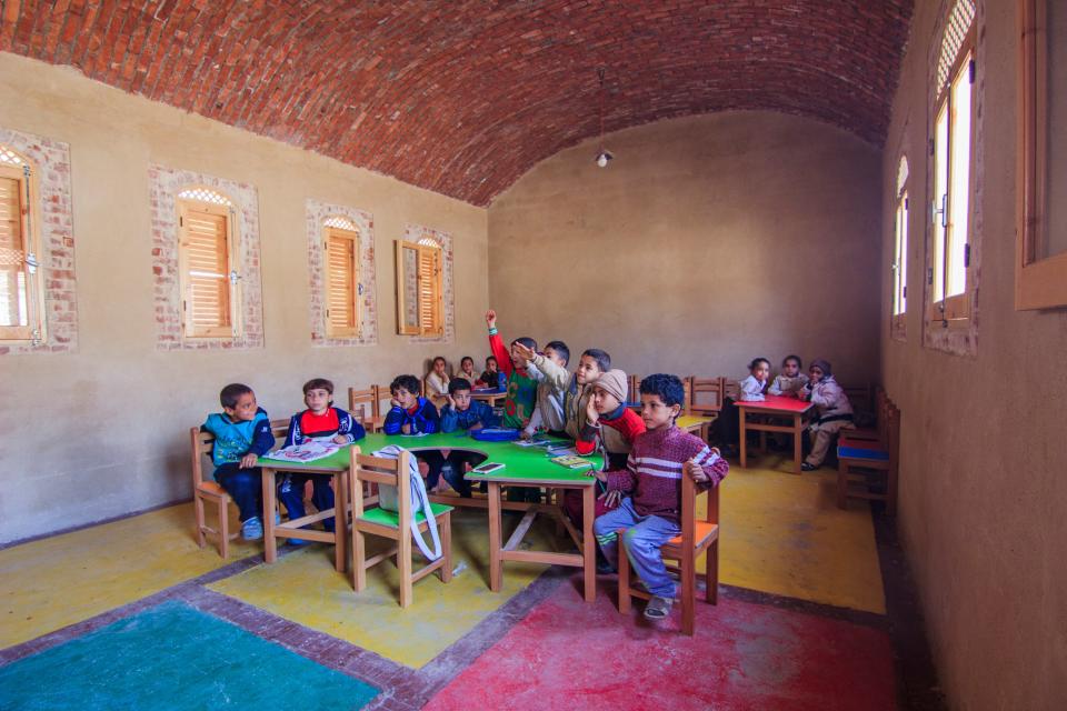 About 60 miles from Giza in the village of Abu Ghaddan is Al-Ayat Community School, a roughly 3500-square-foot building that Hand Over constructed.