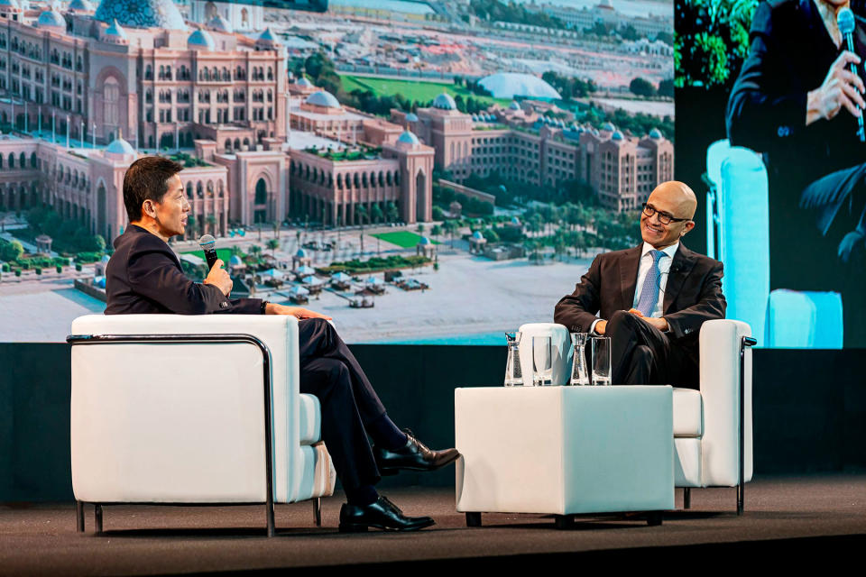 Peng Xiao, CEO of G42, and Satya Nadella, CEO of Microsoft, in Abu Dhabi on Nov. 2, 2023.<span class="copyright">Microsoft</span>