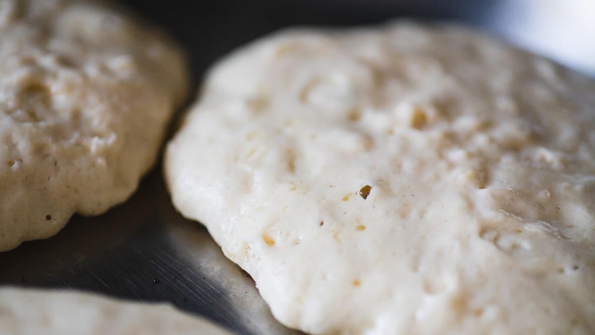 Why You Should Think Twice About Baking Cake In Nonstick Nesting Pans