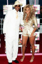 The famous duo glowed at the red carpet for the 2004 MTV Video Music Awards.