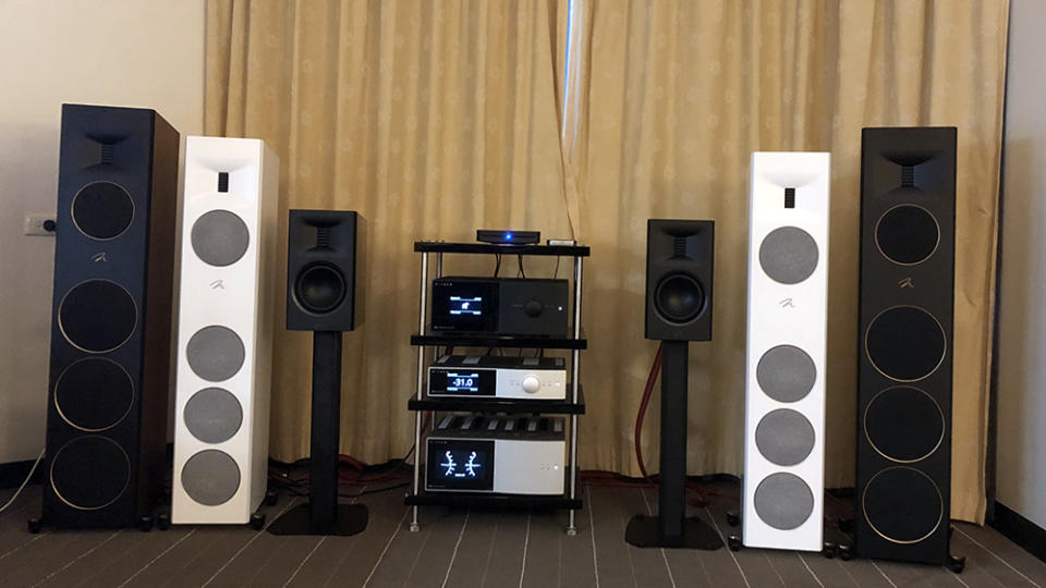 MartinLogan  Motion XT