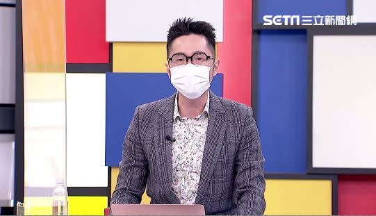 政治評論員溫朗東在《三立新聞》由主持人許貴雅主持的《新台灣加油》節目分析表示韓國瑜在組成一個「死馬聯盟」。