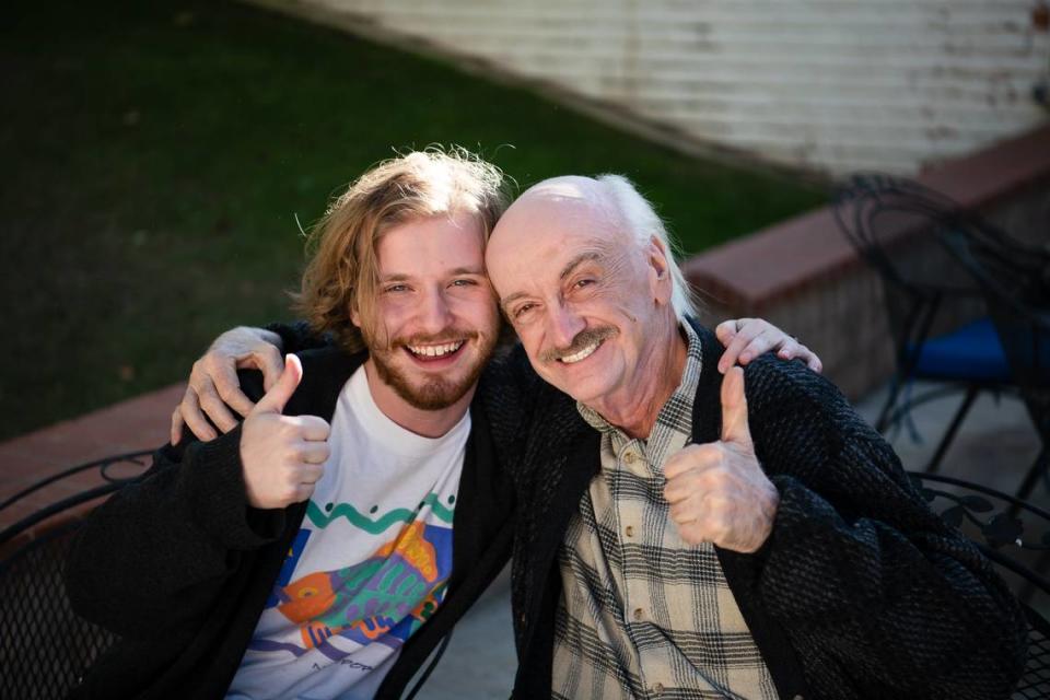 Rubén Rabasa y Fred Hechinger, compañeros de reparto en “Thelma”. 