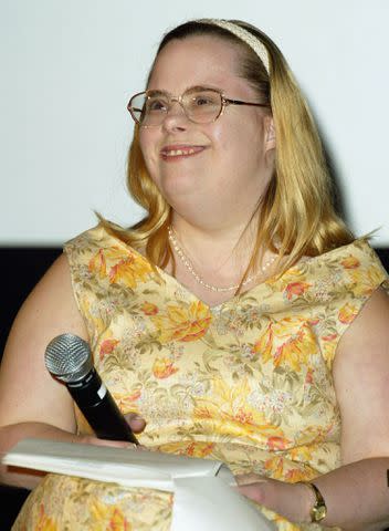 <p>Chris Hatcher/Getty Images</p> Andrea Fay Friedman in 2003.