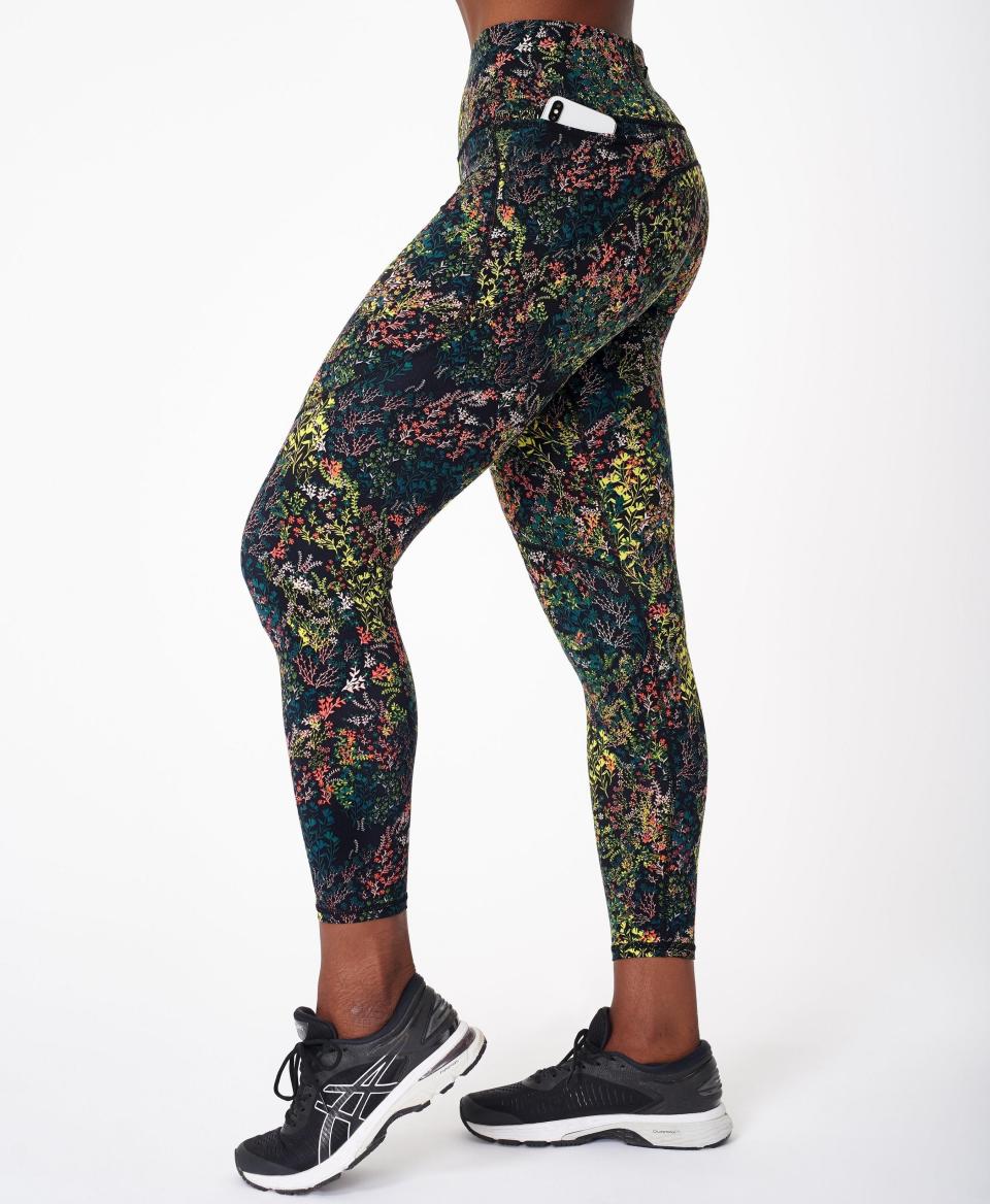 13) Power 7/8 Workout Leggings