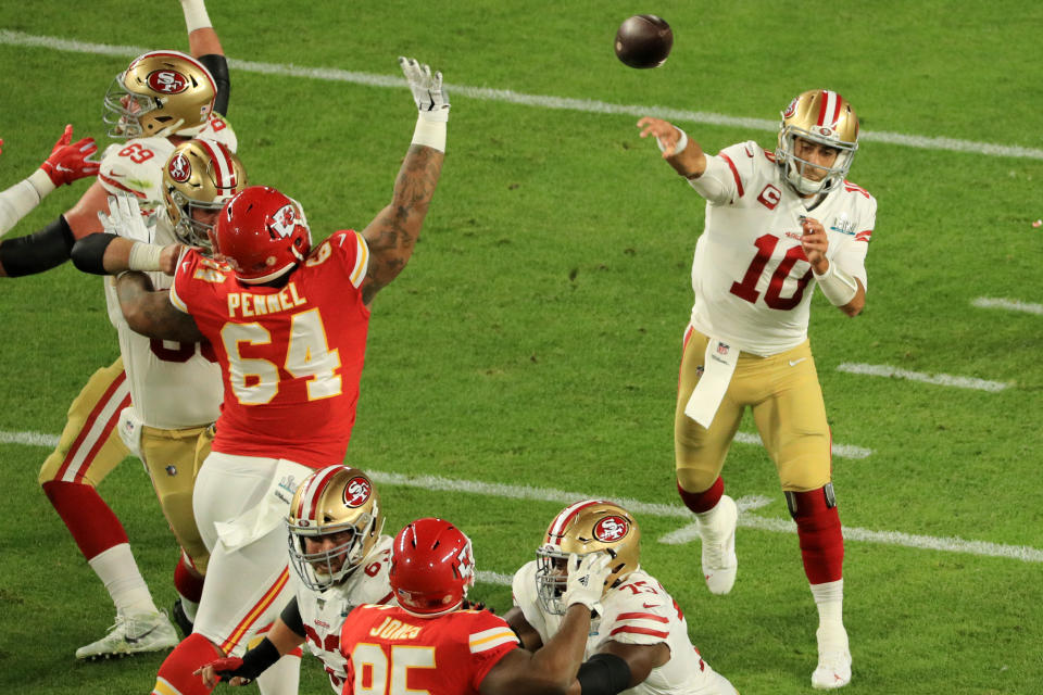 Jimmy Garoppolo of the San Francisco 49ers passes in the first quarter of Super Bowl LIV against the Kansas City Chiefs. (Photo by Mike Ehrmann/Getty Images)