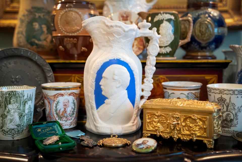 A pitcher commemorating the 1831 coronation of King William IV.