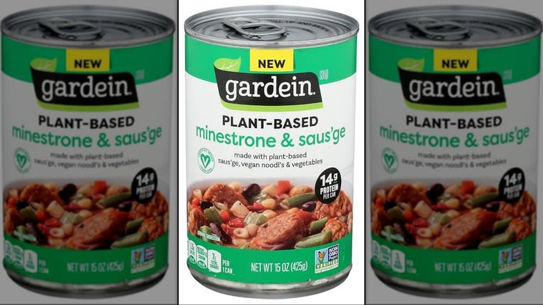 Can of vegan Gardein plant-based minestrone and saus'ge