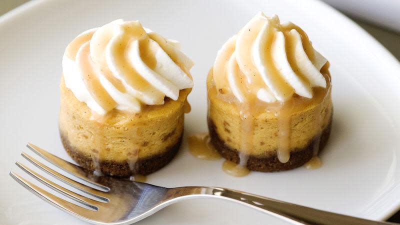 Mini Pumpkin Cheesecakes