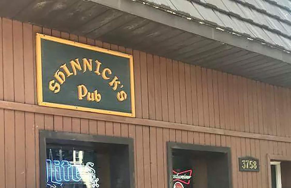 Shinnick’s Pub (Chicago, Illinois)